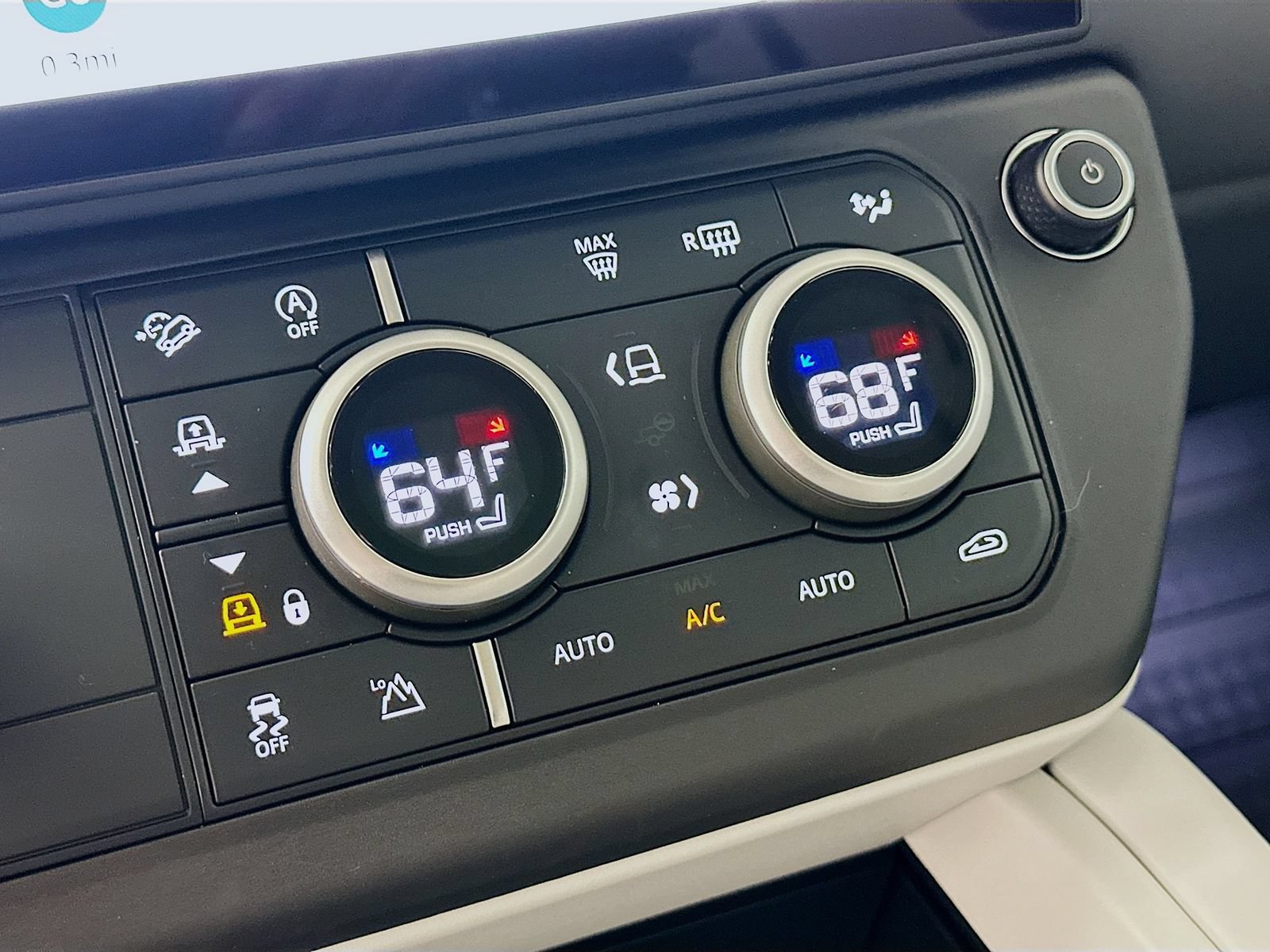 New 2026 Land Rover Defender 130 X-Dynamic SE AWD/4WD image 28