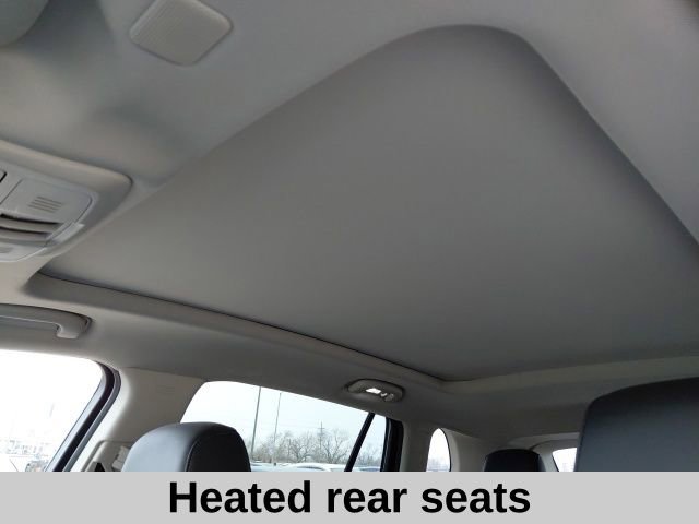 Used 2020 Buick Envision Premium w/ Driver Confidence Package image 23