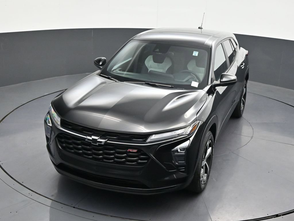 Used 2024 Chevrolet Trax RS FWD image 21