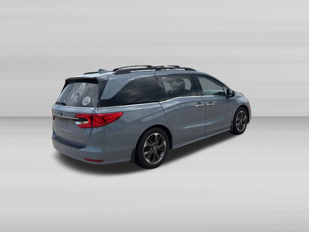 Used 2023 Honda Odyssey Elite image 4