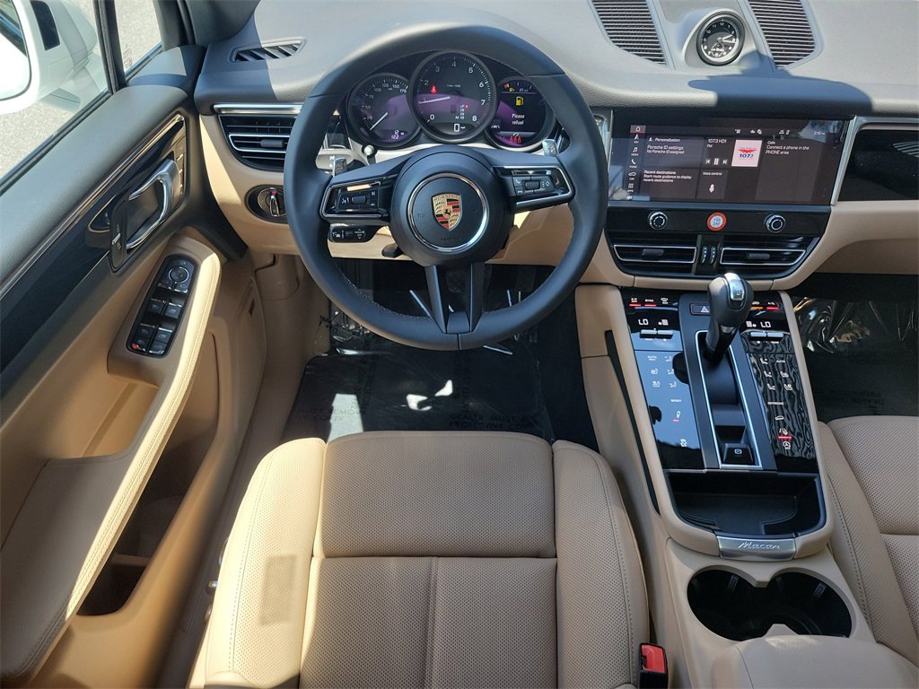New 2026 Porsche Macan image 22