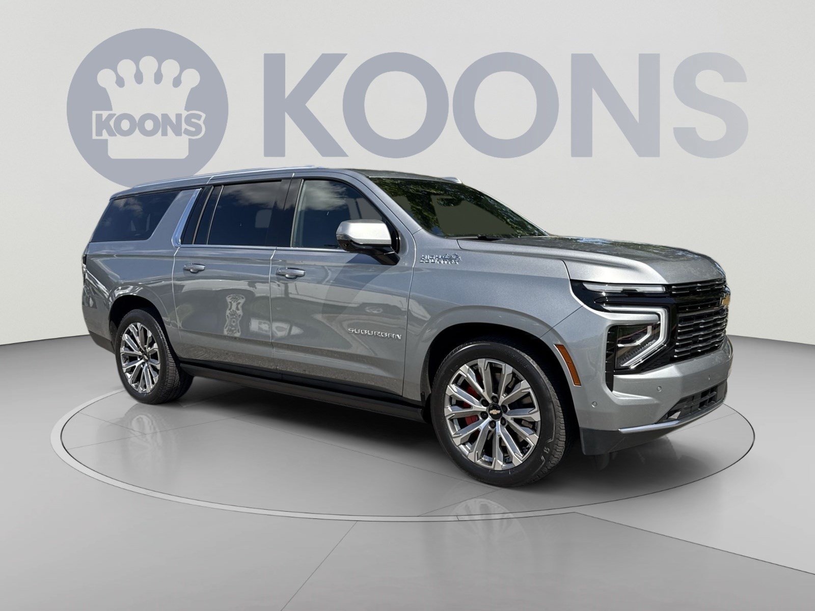 Used 2025 Chevrolet Suburban High Country AWD/4WD image 10