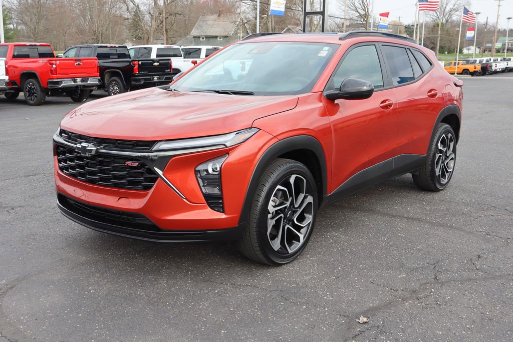 Used 2024 Chevrolet Trax RS w/ Sunroof Package image 30