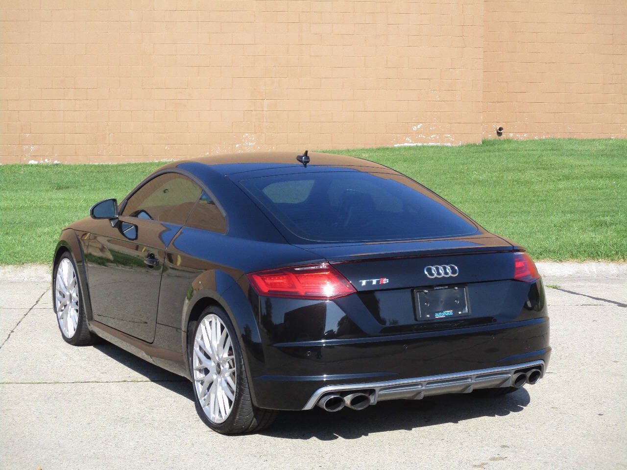 Used 2018 Audi TTS 2.0T Coupe w/ Technology Package AWD/4WD image 8