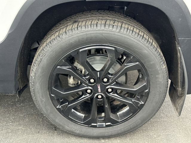 Used 2022 GMC Terrain SLE w/ Driver Convenience Package image 31