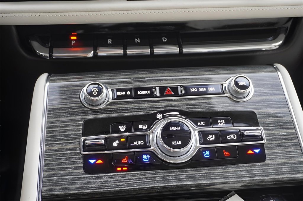 Used 2022 Lincoln Aviator Black Label Grand Touring image 27