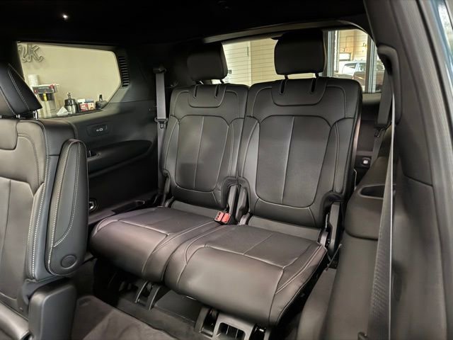 New 2026 Jeep Grand Cherokee L Limited w/ Luxury Tech Group II AWD/4WD image 28