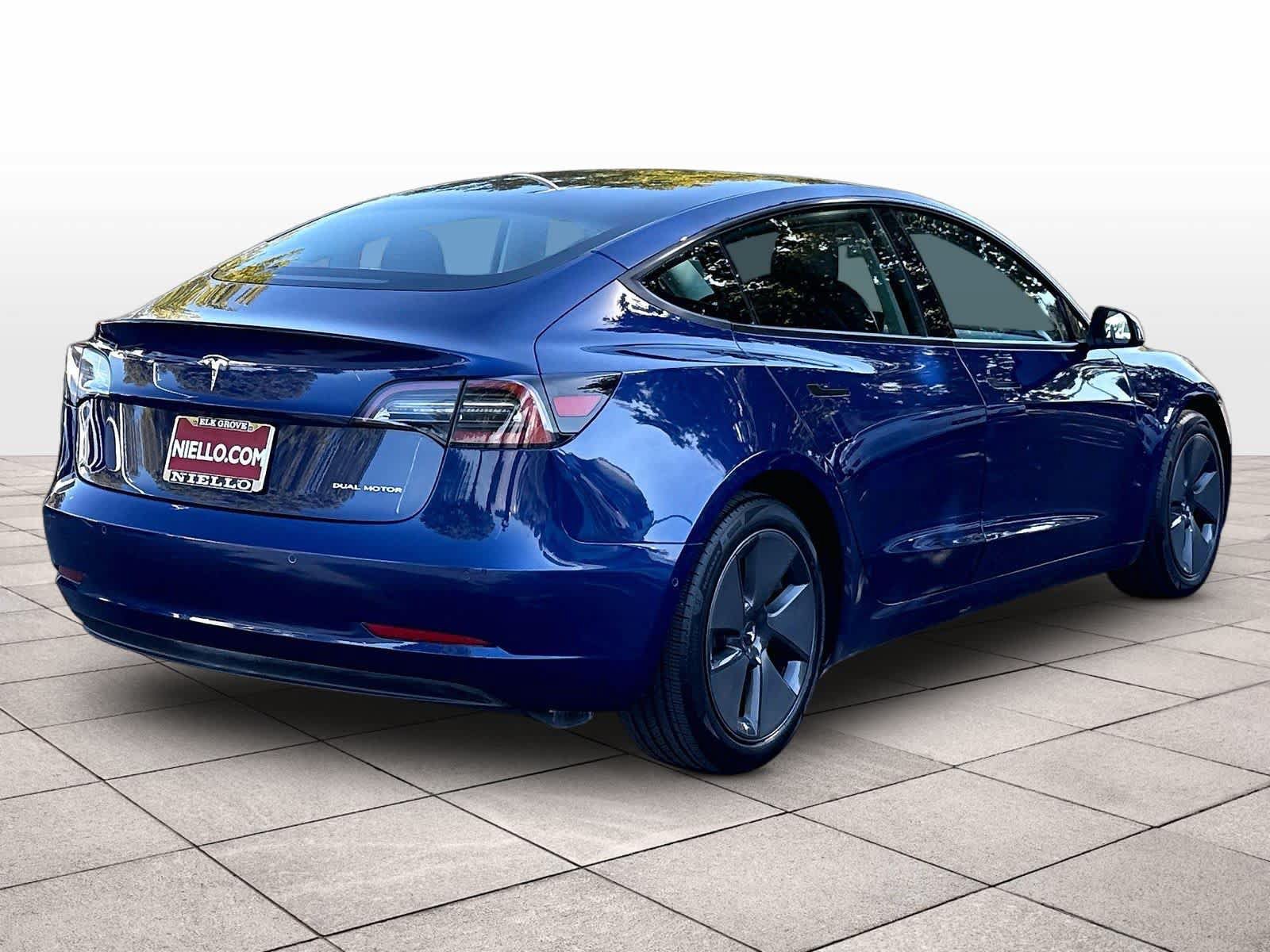 Used 2021 Tesla Model 3 Long Range AWD/4WD image 9