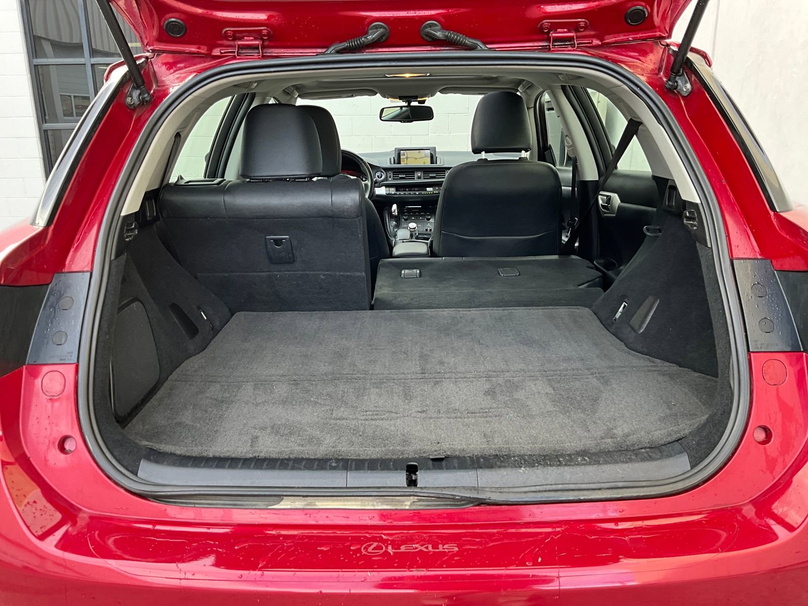 Used 2012 Lexus CT 200h image 28