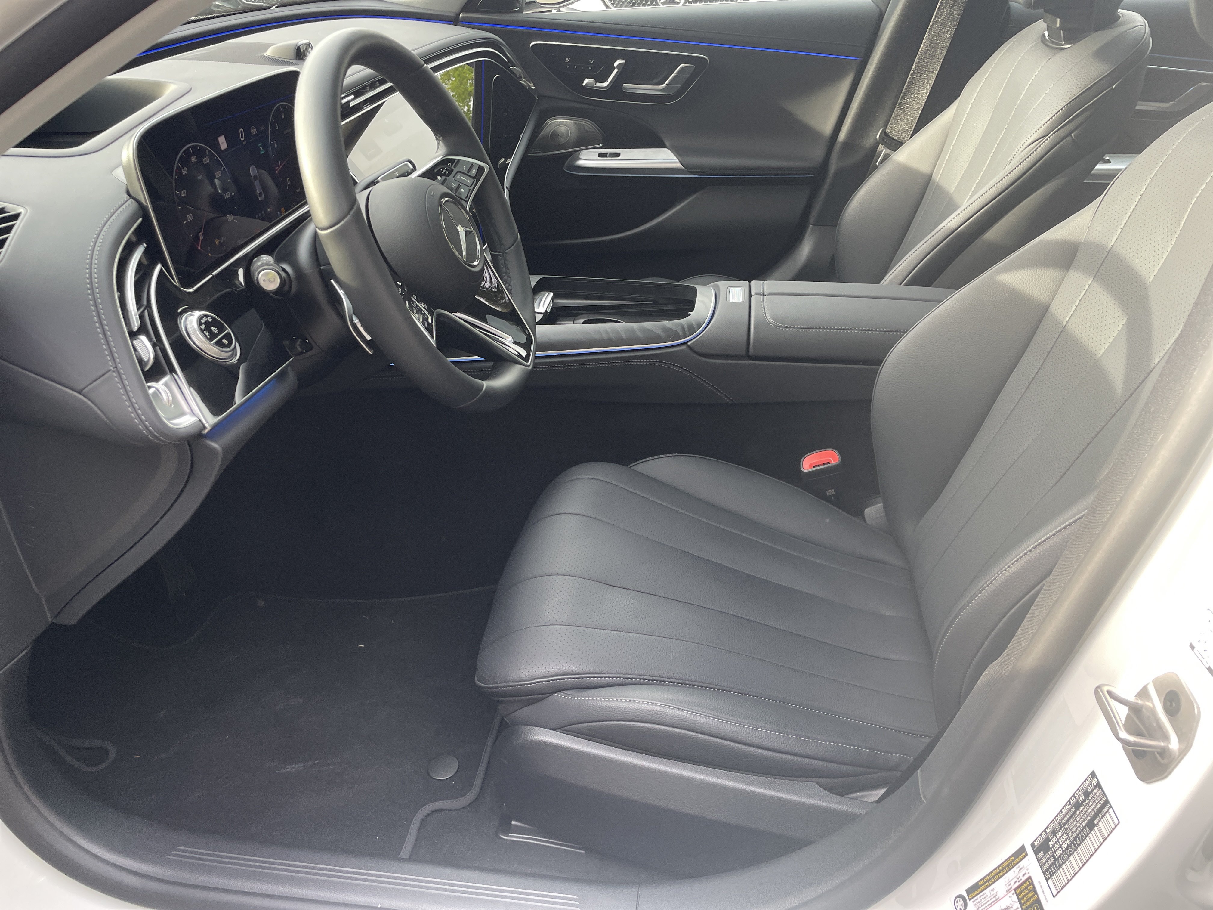 Used 2025 Mercedes-Benz E 350 Sedan image 24