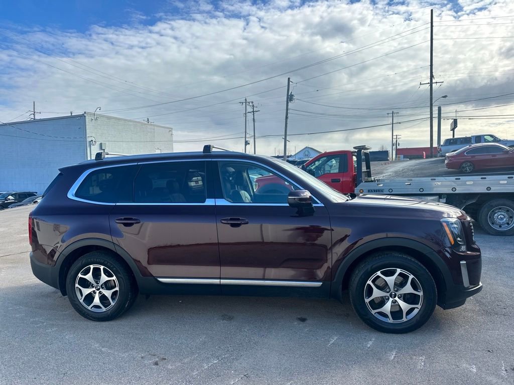 Used 2020 Kia Telluride EX w/ Towing Package image 7