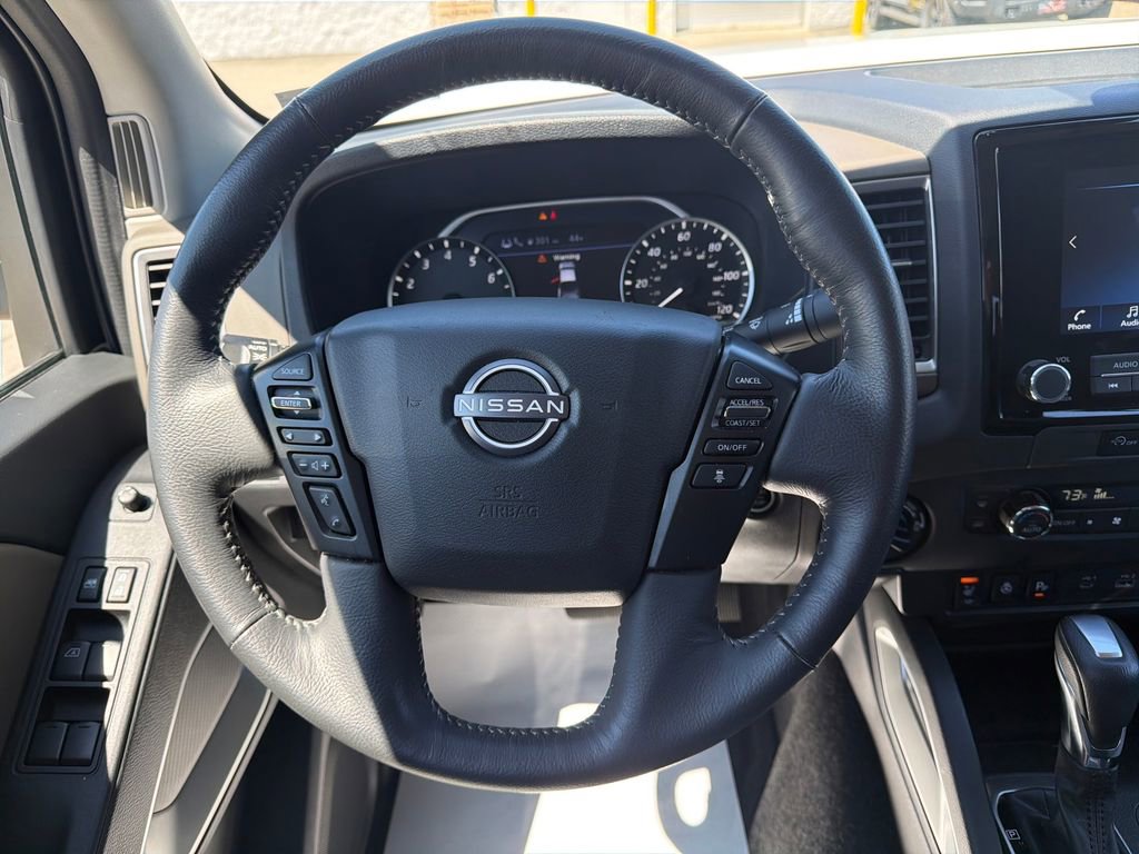 Used 2023 Nissan Frontier SV w/ Technology Package image 25