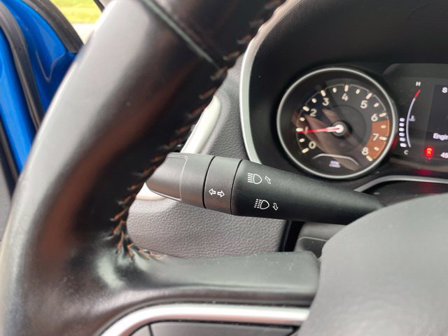 Used 2020 Jeep Compass Latitude FWD image 28