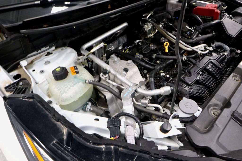 Certified 2021 Nissan Rogue SV w/ Premium Package FWD image 18