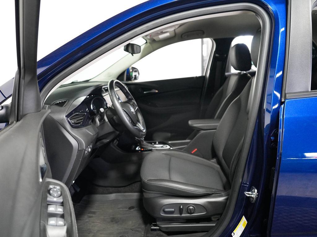 Used 2023 Buick Encore GX Select AWD/4WD image 29