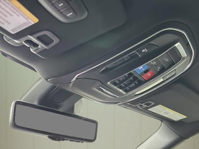 Used 2025 Jeep Grand Cherokee L Limited w/ Luxury Tech Group II AWD/4WD image 39