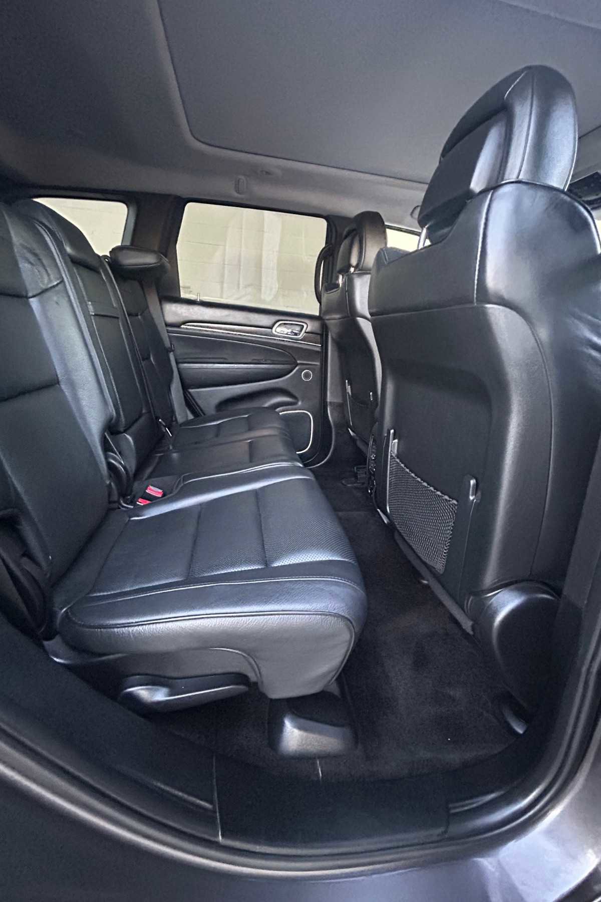 Used 2018 Jeep Grand Cherokee Summit w/ Platinum Series Group image 9