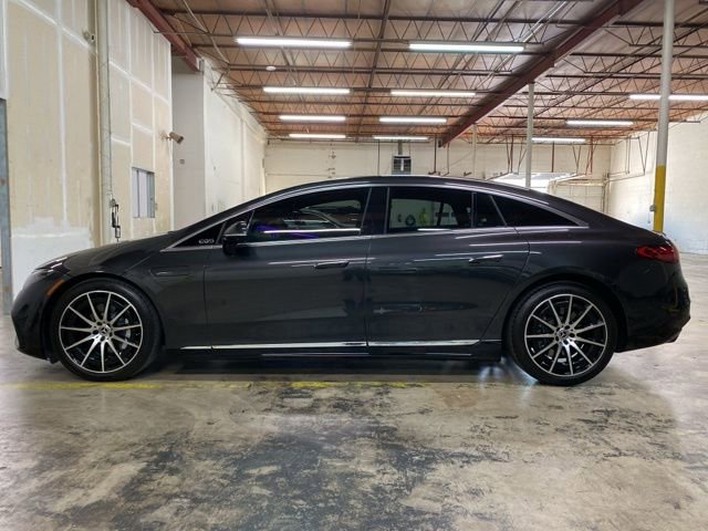 Used 2023 Mercedes-Benz EQS 580 4MATIC Sedan image 2