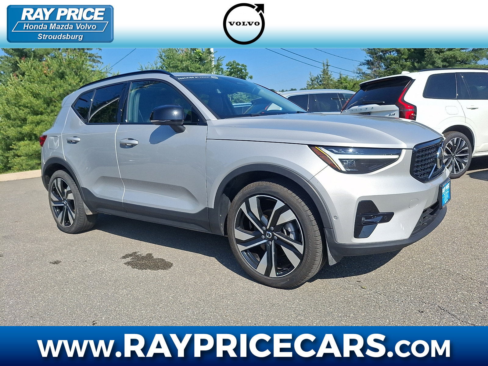 Certified 2023 Volvo XC40 B5 Ultimate w/ Protection Package Premier AWD/4WD video 1