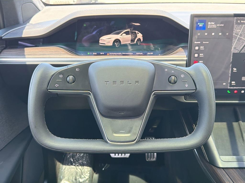 Used 2023 Tesla Model X AWD/4WD image 8