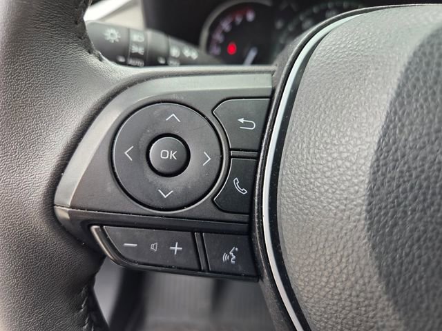 Used 2023 Toyota RAV4 XLE Premium image 18