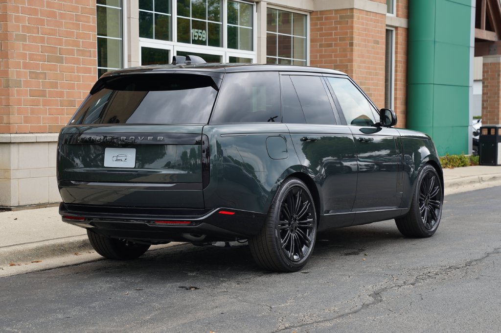 New 2026 Land Rover Range Rover SE AWD/4WD image 6