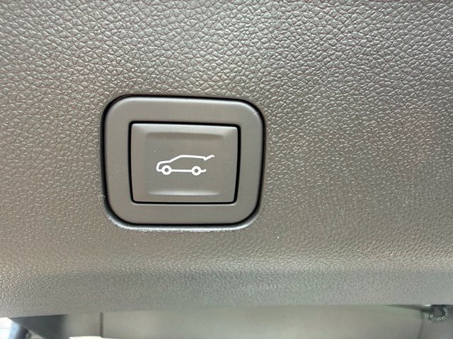 New 2027 GMC Yukon AT4 w/ AT4 Premium Plus Package AWD/4WD image 30