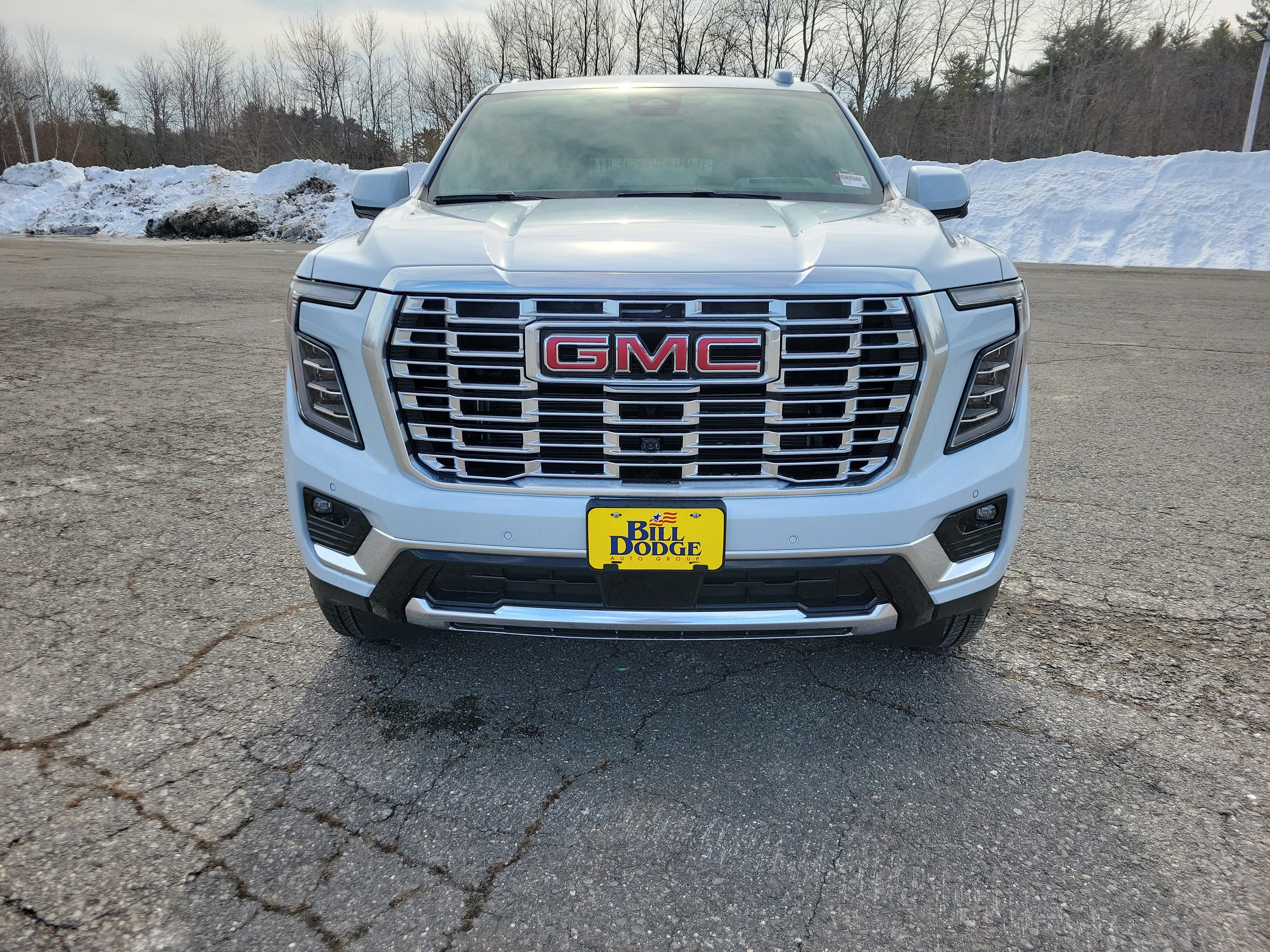 New 2026 GMC Yukon XL Denali w/ Sun & Power Step Package AWD/4WD image 10