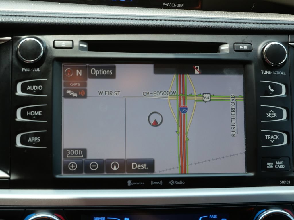 Used 2016 Toyota Highlander XLE AWD/4WD image 42