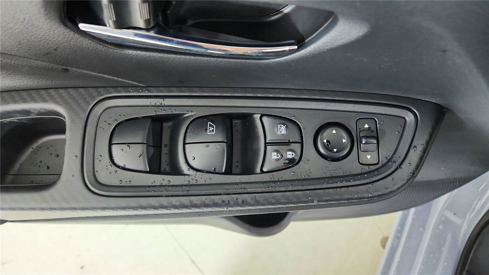 New 2025 Nissan Versa SV w/ Trunk Package image 16