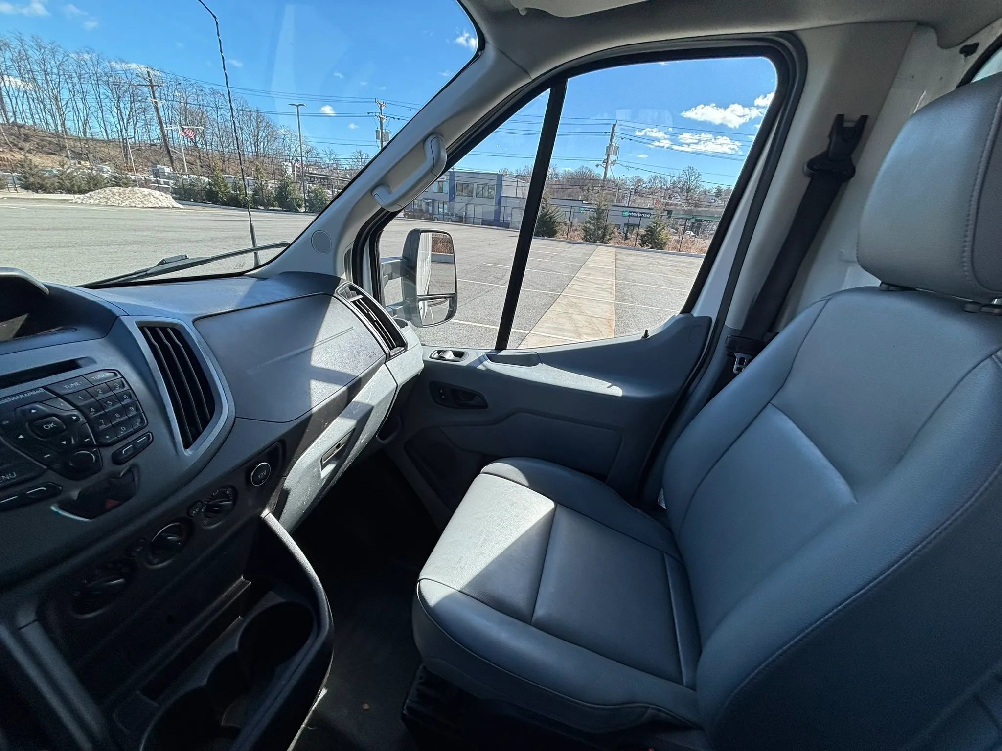 Used 2019 Ford Transit 350 350 HD Cab & Chassis 2D image 18