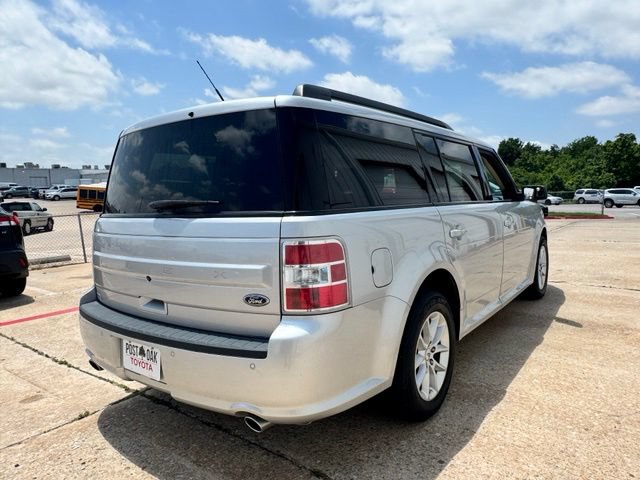 Used 2019 Ford Flex SE FWD image 6