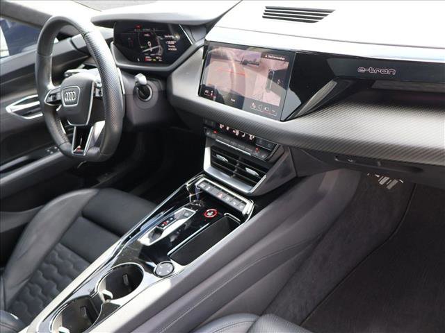Used 2024 Audi RS e-tron GT w/ Carbon Performance Package AWD/4WD image 28