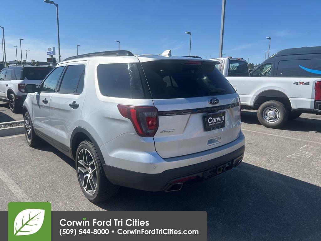 Used 2017 Ford Explorer Sport w/ Equipment Group 401A AWD/4WD image 9