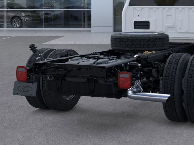 New 2026 Ford F450 XL w/ XL Chrome Package image 21