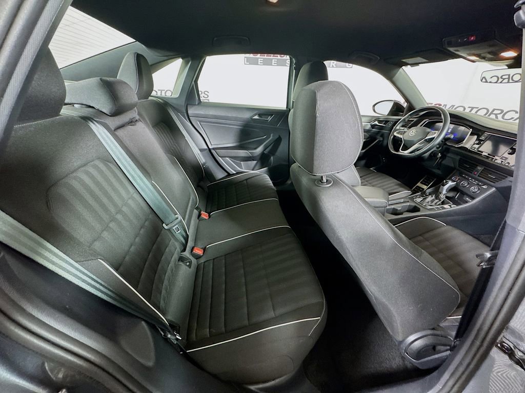 Used 2024 Volkswagen Jetta Sport image 24