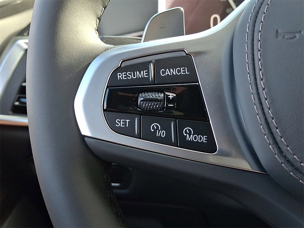 New 2026 BMW X7 xDrive40i w/ M Sport Package image 14
