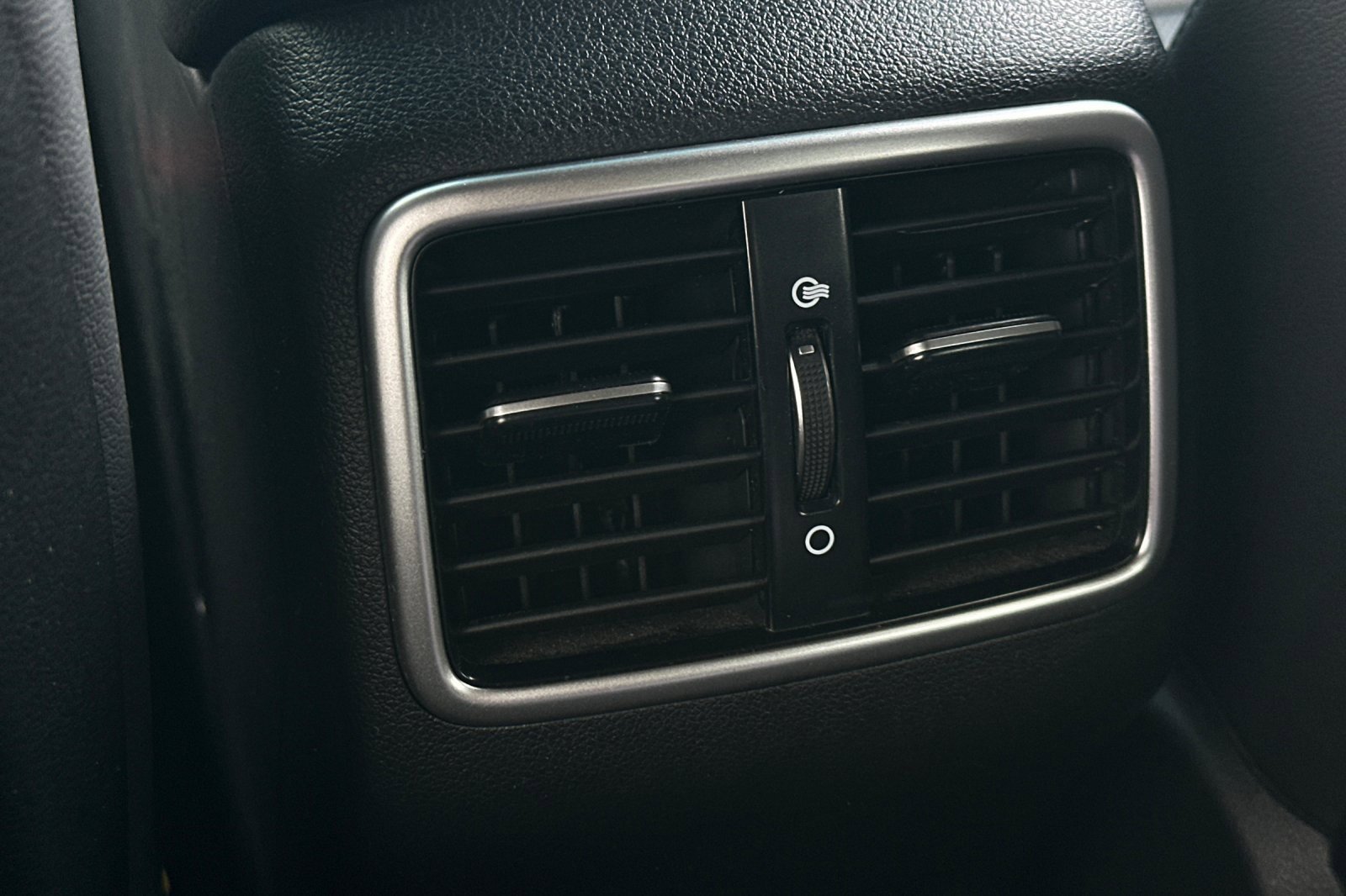 Certified 2022 Kia Sportage Nightfall Edition w/ Nightfall Fwd Premium Package image 14