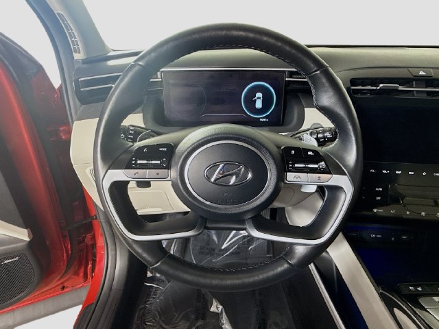 Used 2023 Hyundai Tucson Limited FWD image 12