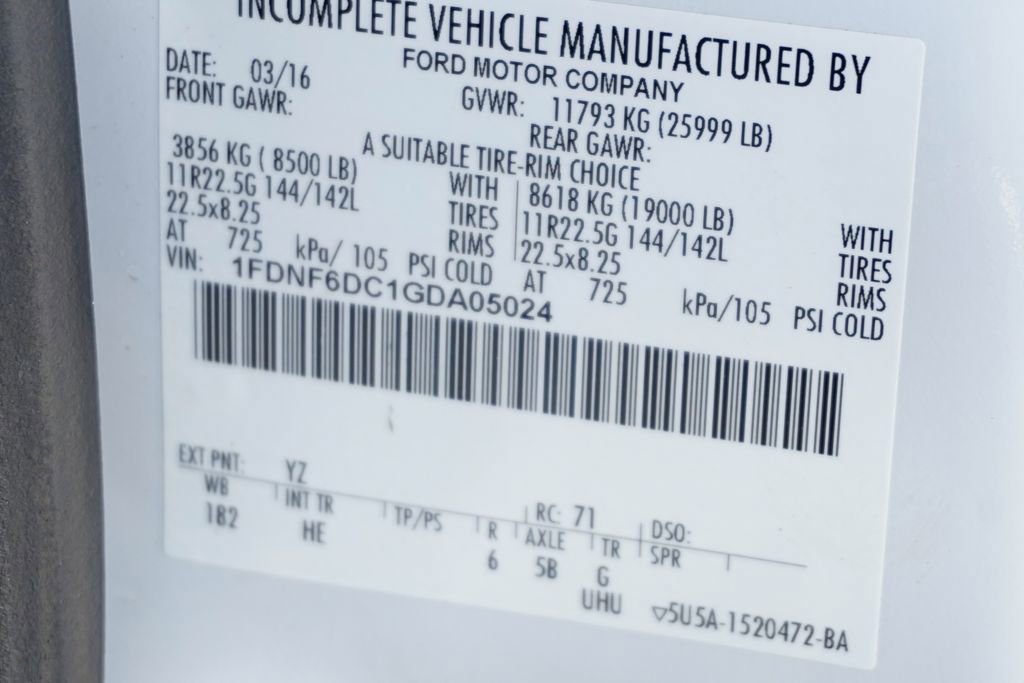 Used 2016 Ford F650 2WD Regular Cab Super Duty image 57