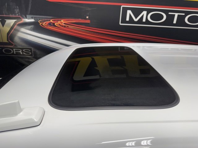 Used 2025 GMC Sierra 1500 AT4X image 8