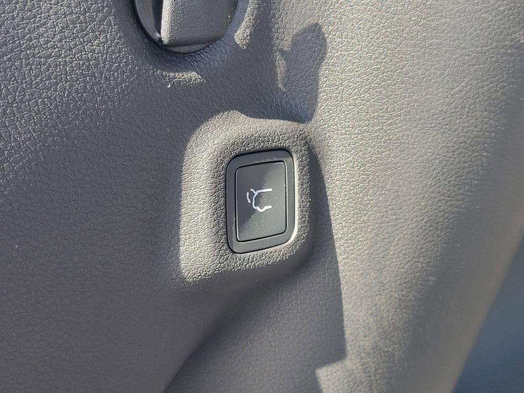 New 2026 Jeep Compass Latitude w/ Sun and Sound Group image 20