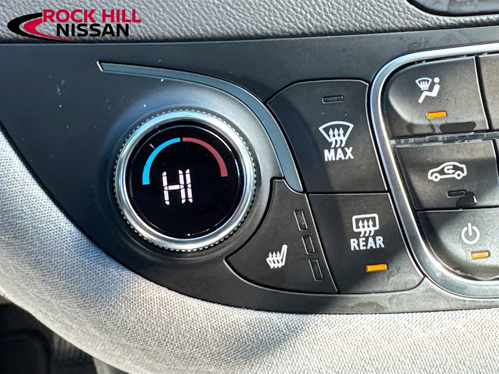 Used 2020 Chevrolet Malibu LT image 16