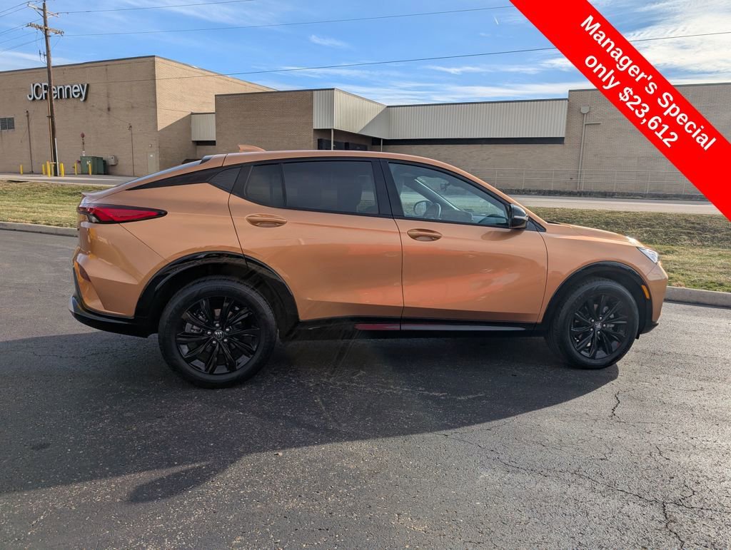 Used 2024 Buick Envista Sport Touring w/ Convenience I Package image 9