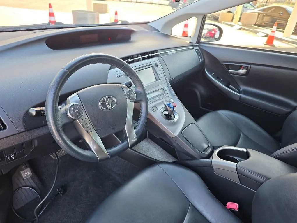 Used 2013 Toyota Prius Persona Series FWD image 14