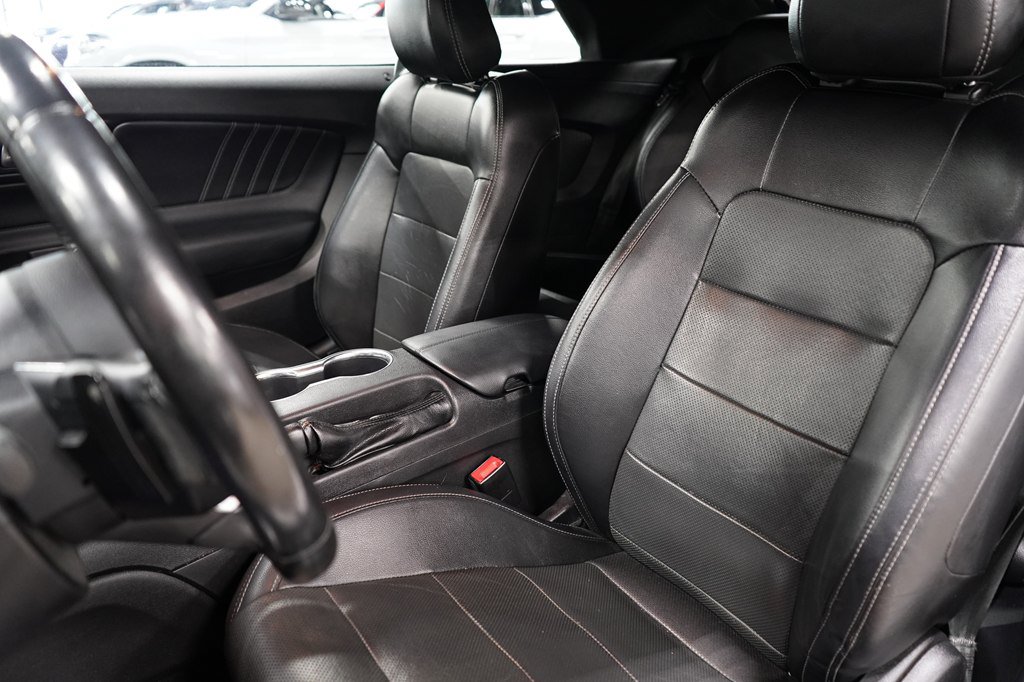 Used 2019 Ford Mustang Premium RWD image 12
