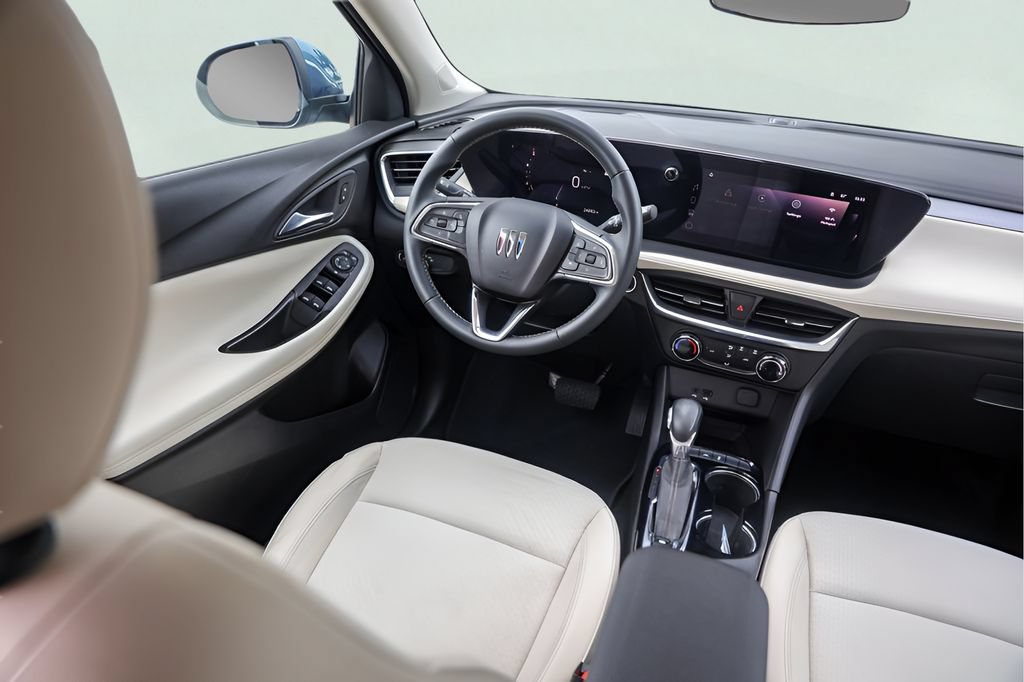 Used 2024 Buick Encore GX Preferred FWD image 25