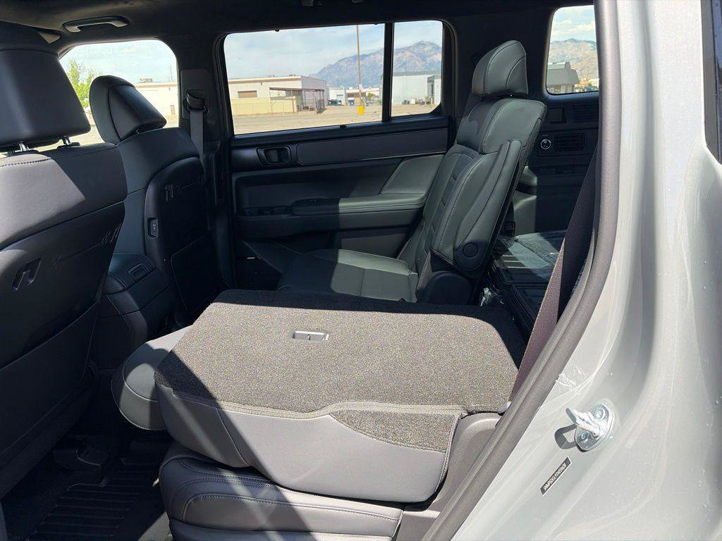 New 2026 Hyundai Santa Fe Calligraphy AWD/4WD image 29
