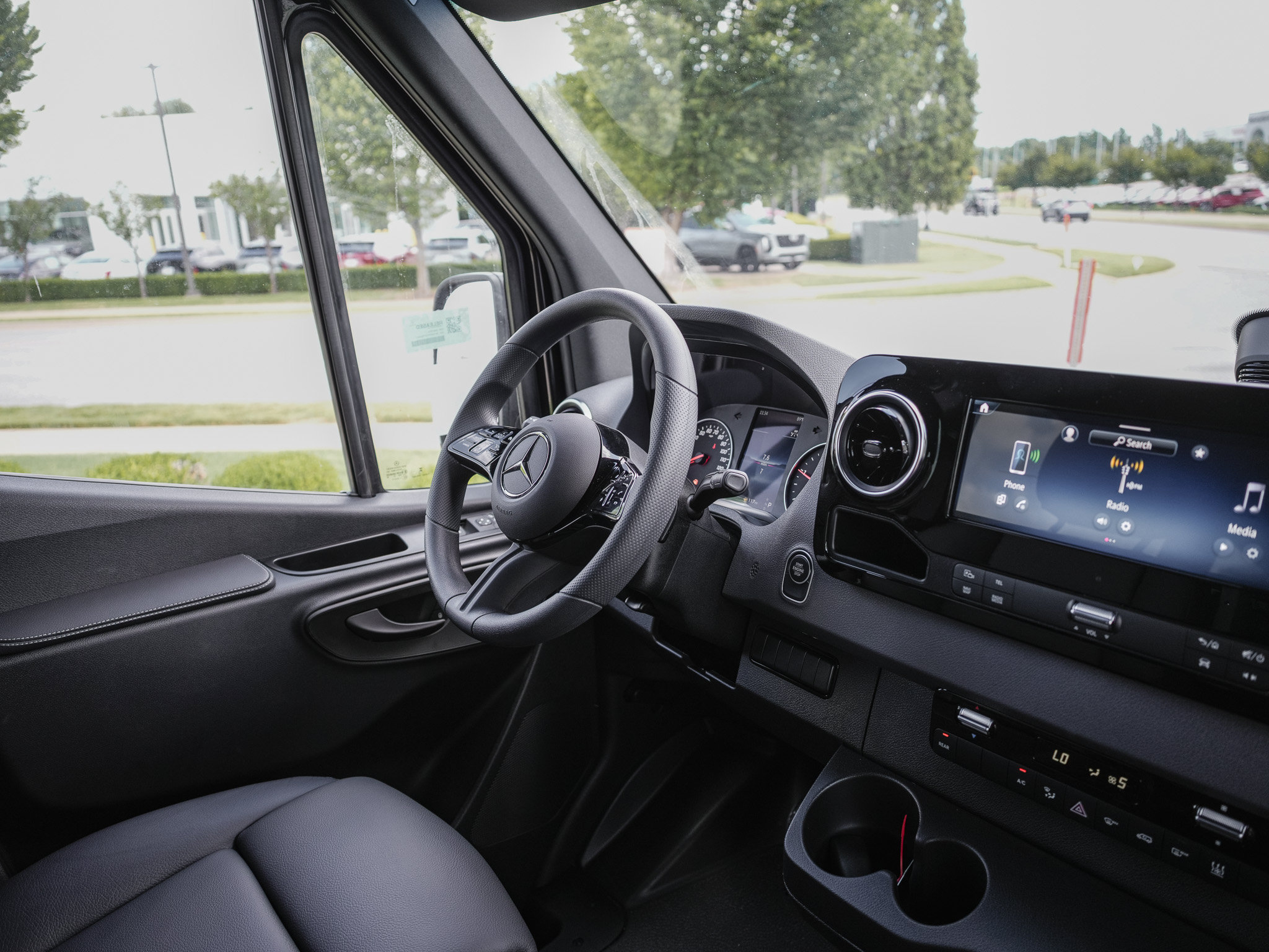 New 2026 Mercedes-Benz Sprinter 2500 image 19