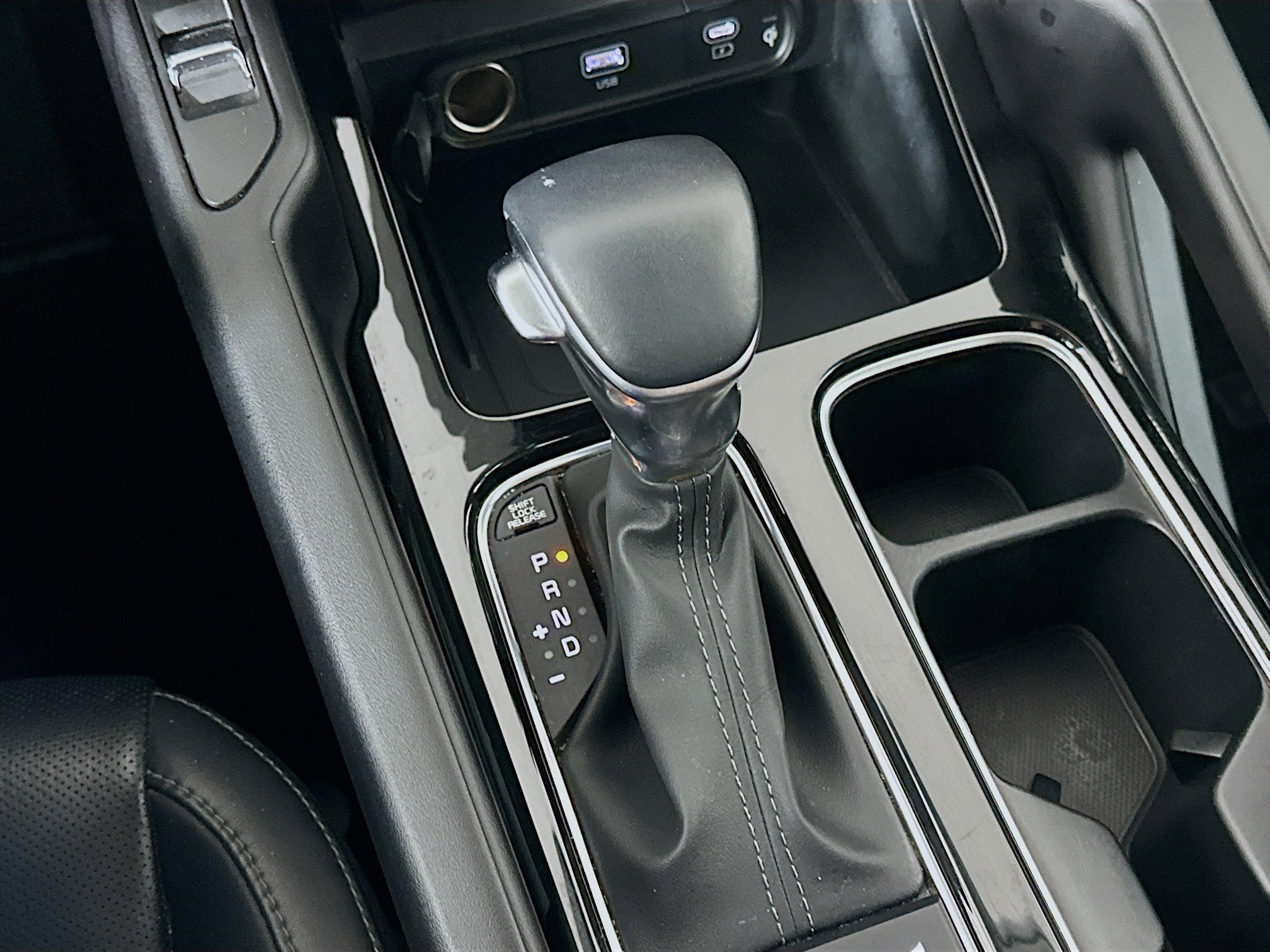 Used 2025 Kia Telluride S image 25